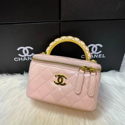Chanel Mini Vanity Case – Iconic Compact Luxury Bag with Classic Design in Dubai UAE