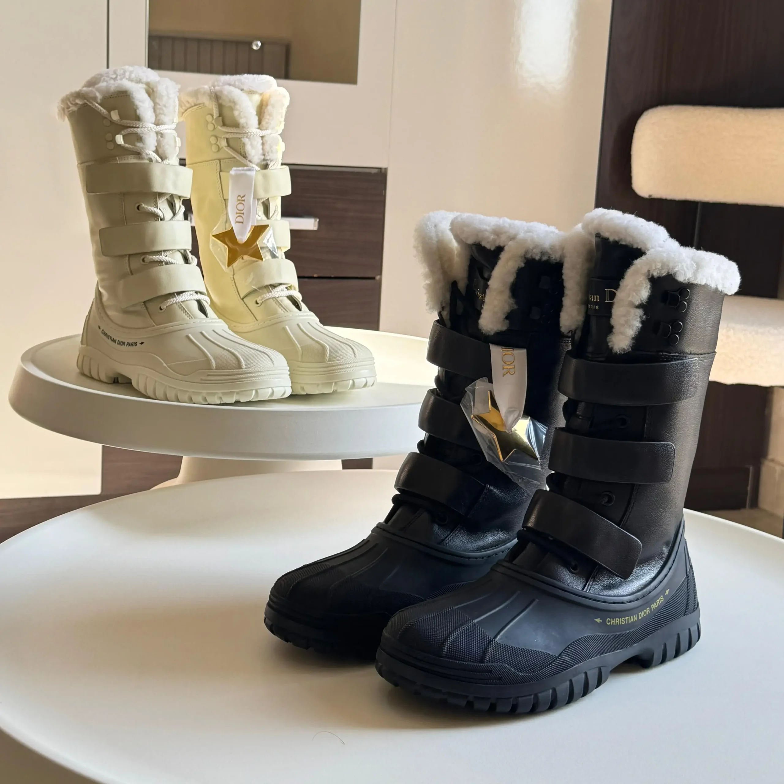 Dior Snow Boots – High-Top Velcro Strap Boots with Faux Fur Lining in Black & Beige in Dubai UAE Dior Snow Boots – High-Top Velcro Strap Boots with Faux Fur Lining in Black & Beige in Dubai UAE
