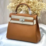 Hermès Kelly 25 Bag – Iconic Togo Leather Handbag Inspired by Princess Grace Kelly in Dubai UAE
