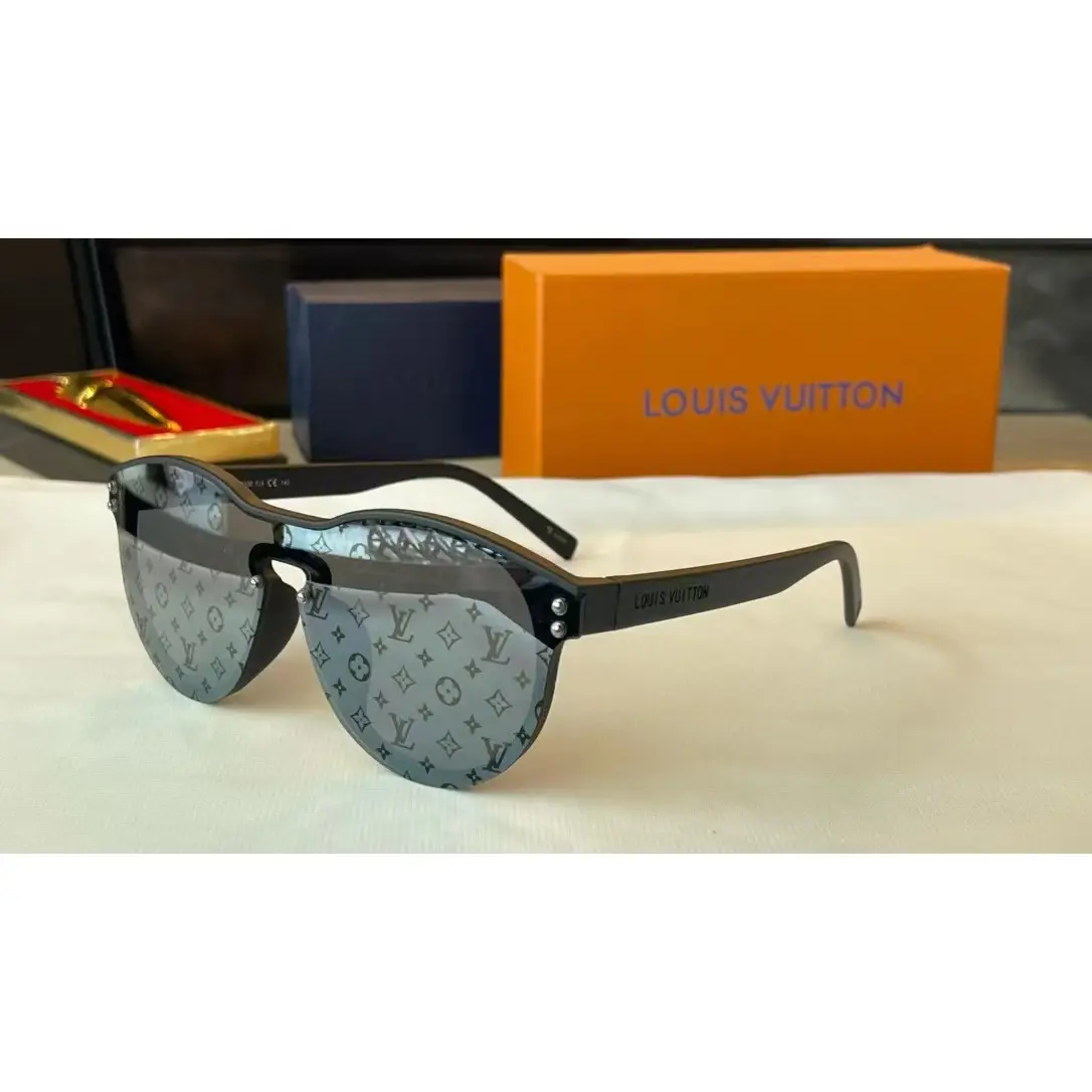 Louis Vuitton LV Waimea Sunglasses – Monogram Mask Frame with Keyhole Bridge & Signature Studs in Dubai UAE Louis Vuitton LV Waimea Sunglasses – Monogram Mask Frame with Keyhole Bridge & Signature Studs in Dubai UAE
